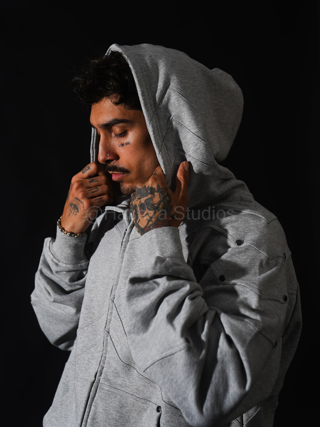 なとり gameshirt Mサイズ Metroid™ Legacy Collection Pullover Hoodie - Merchandise